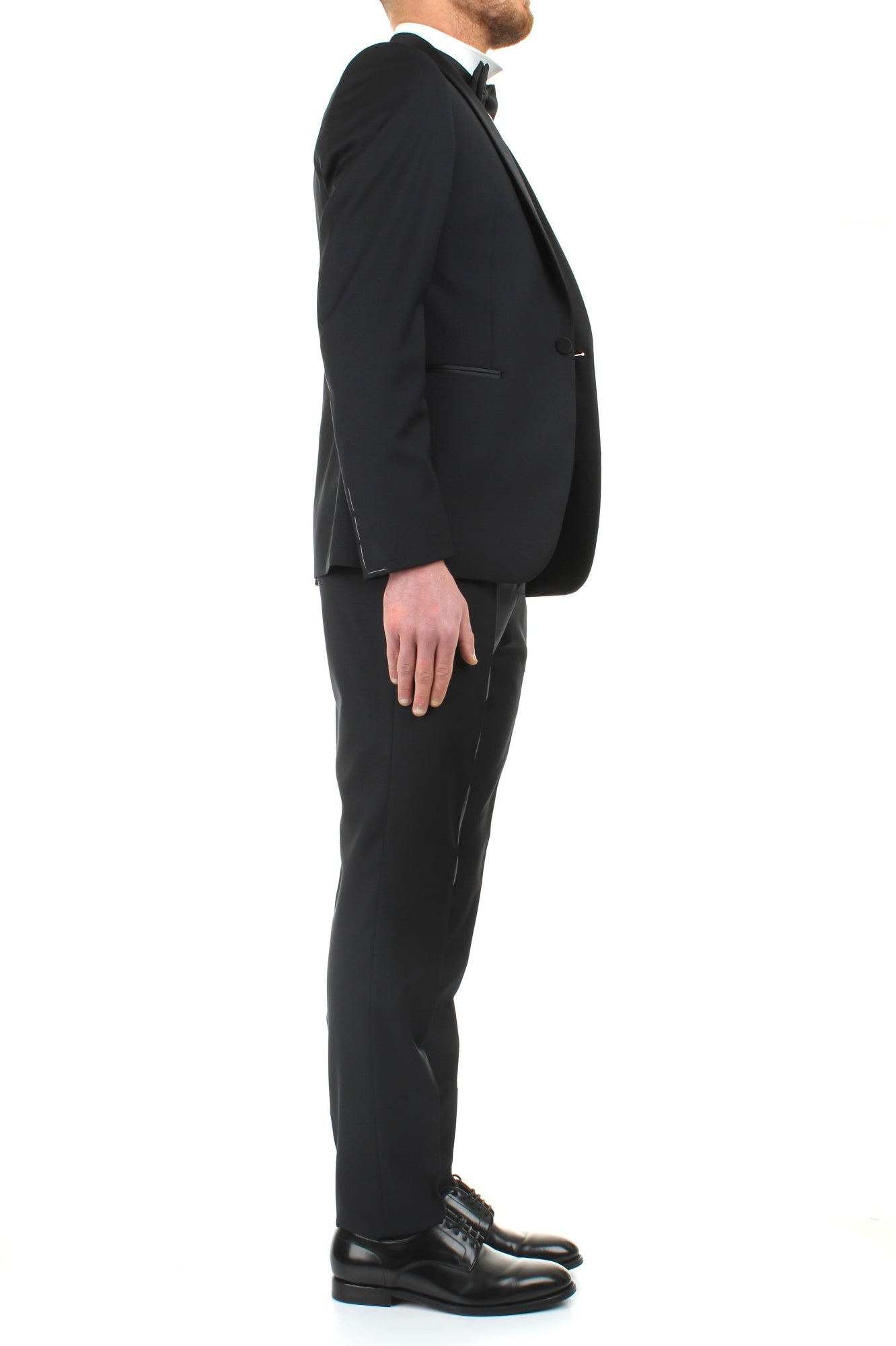 ABITI Nero Tagliatore