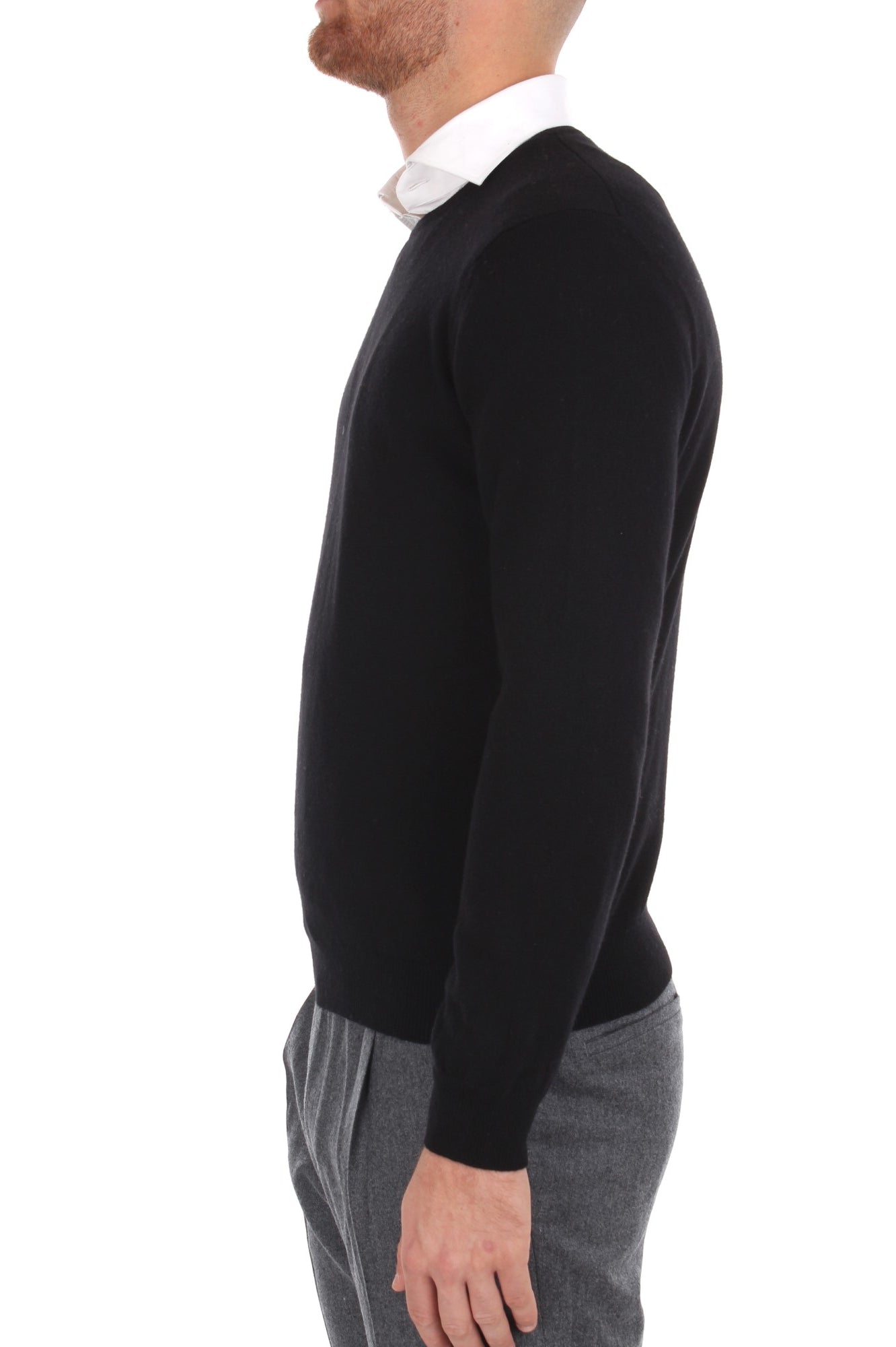 MAGLIE Nero Hindustrie