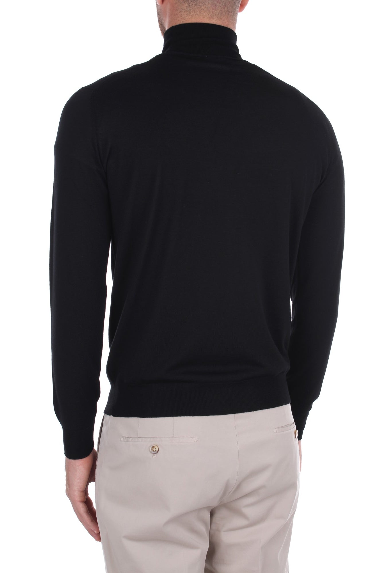 MAGLIE Nero Hindustrie