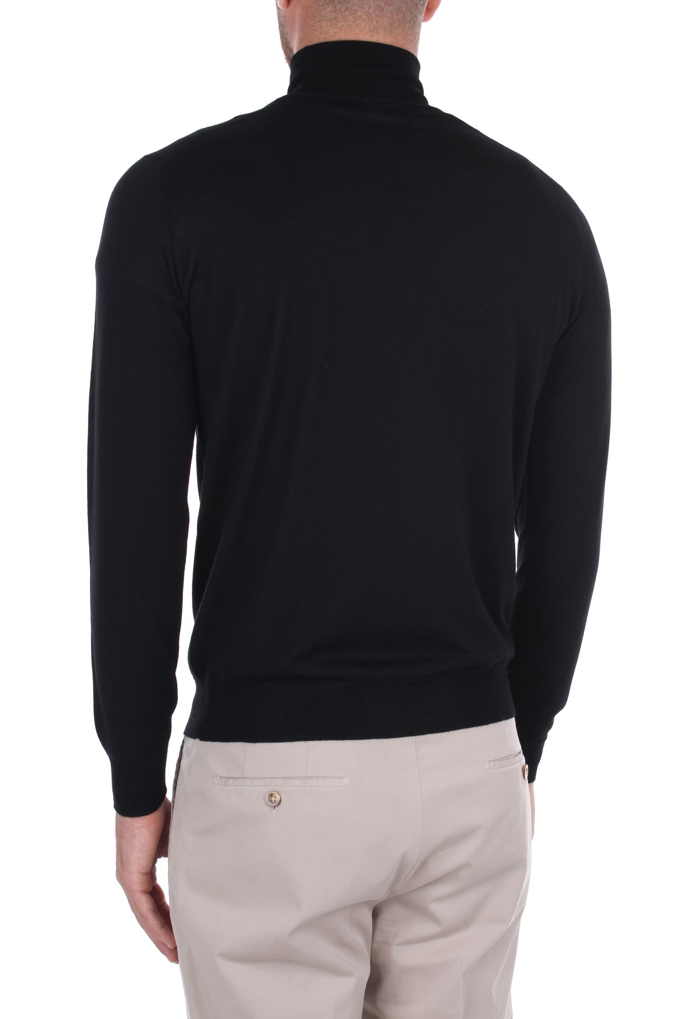 MAGLIE Nero Hindustrie