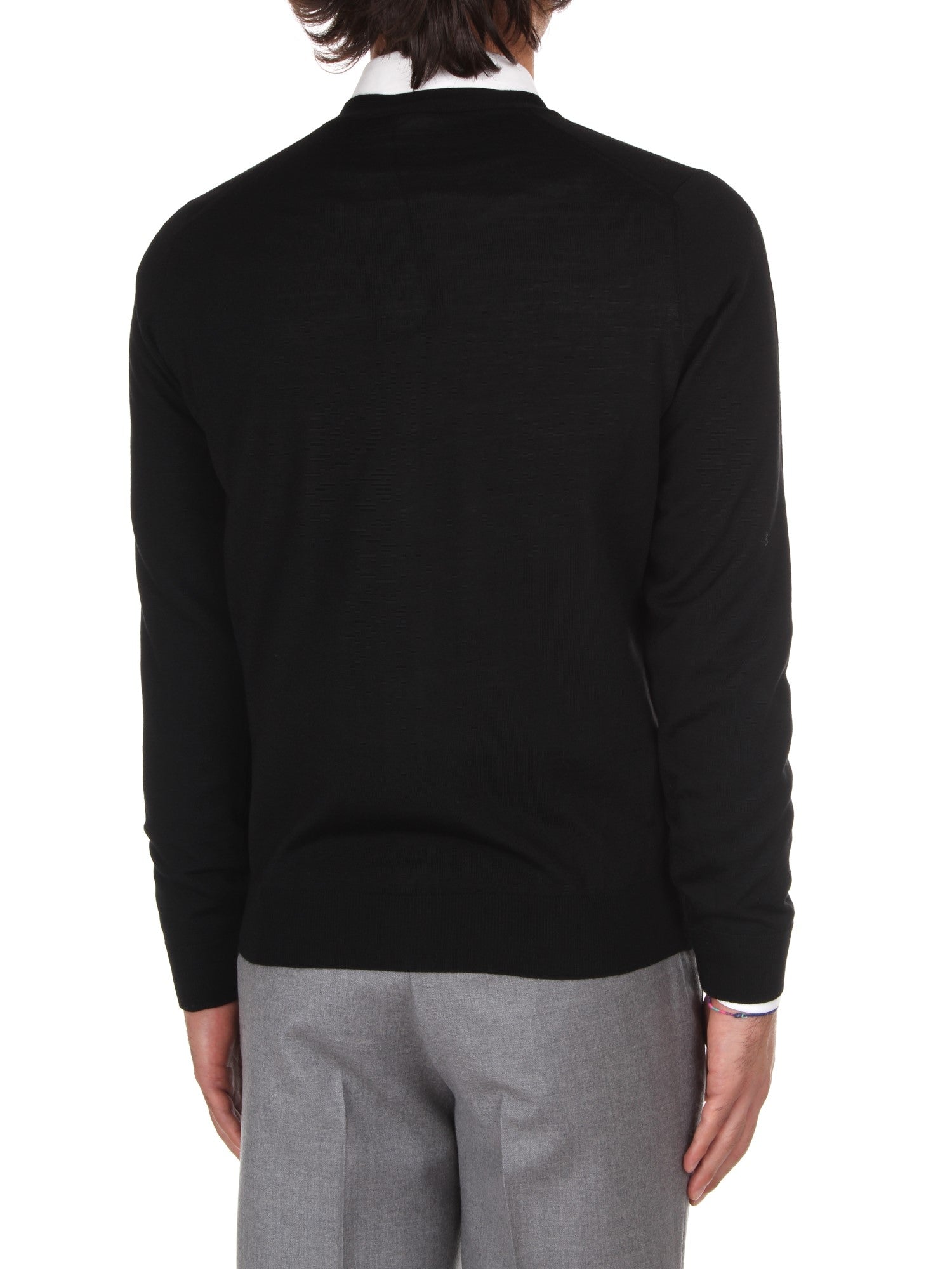 MAGLIE Nero Hindustrie