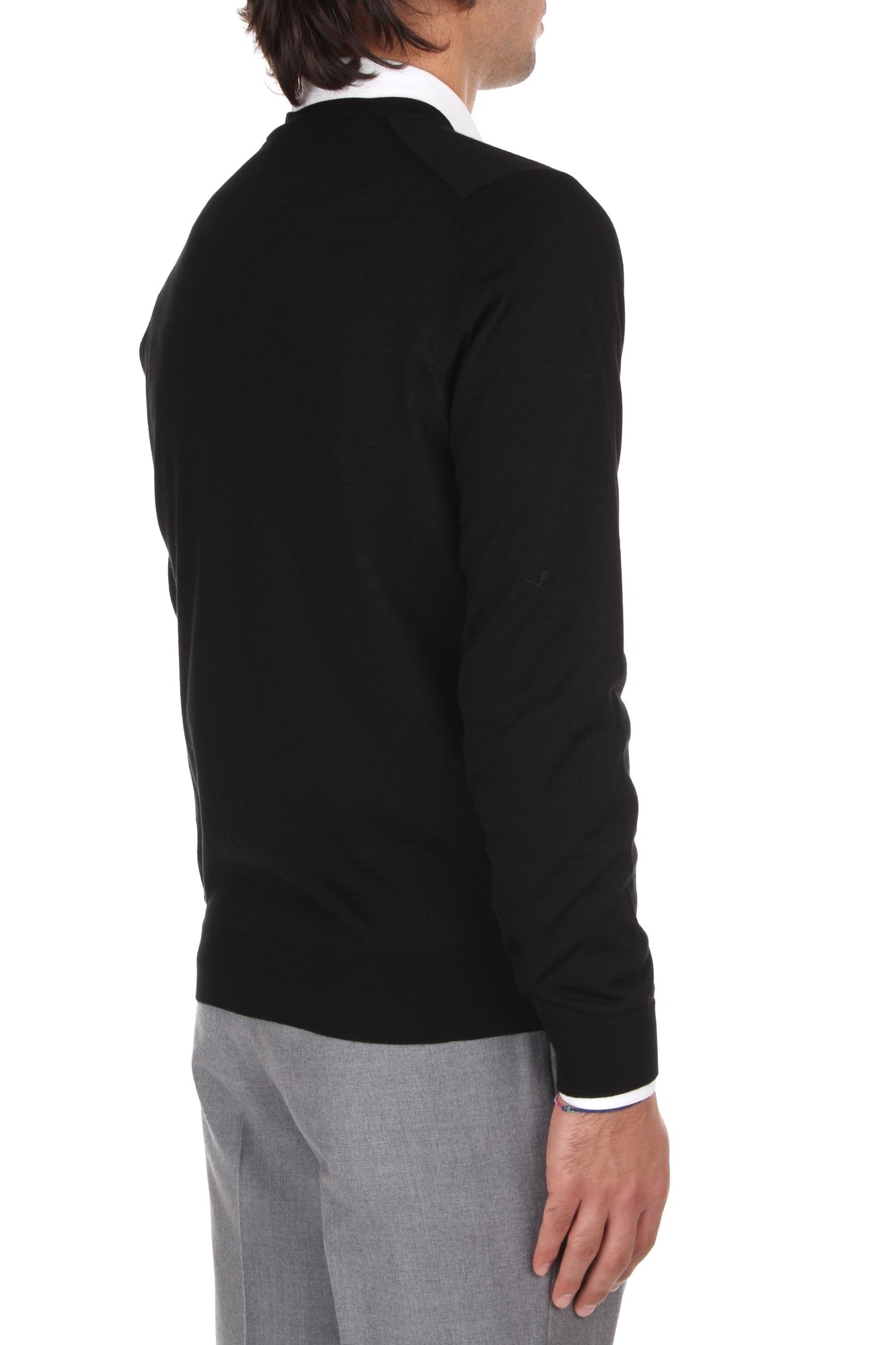 MAGLIE Nero Hindustrie