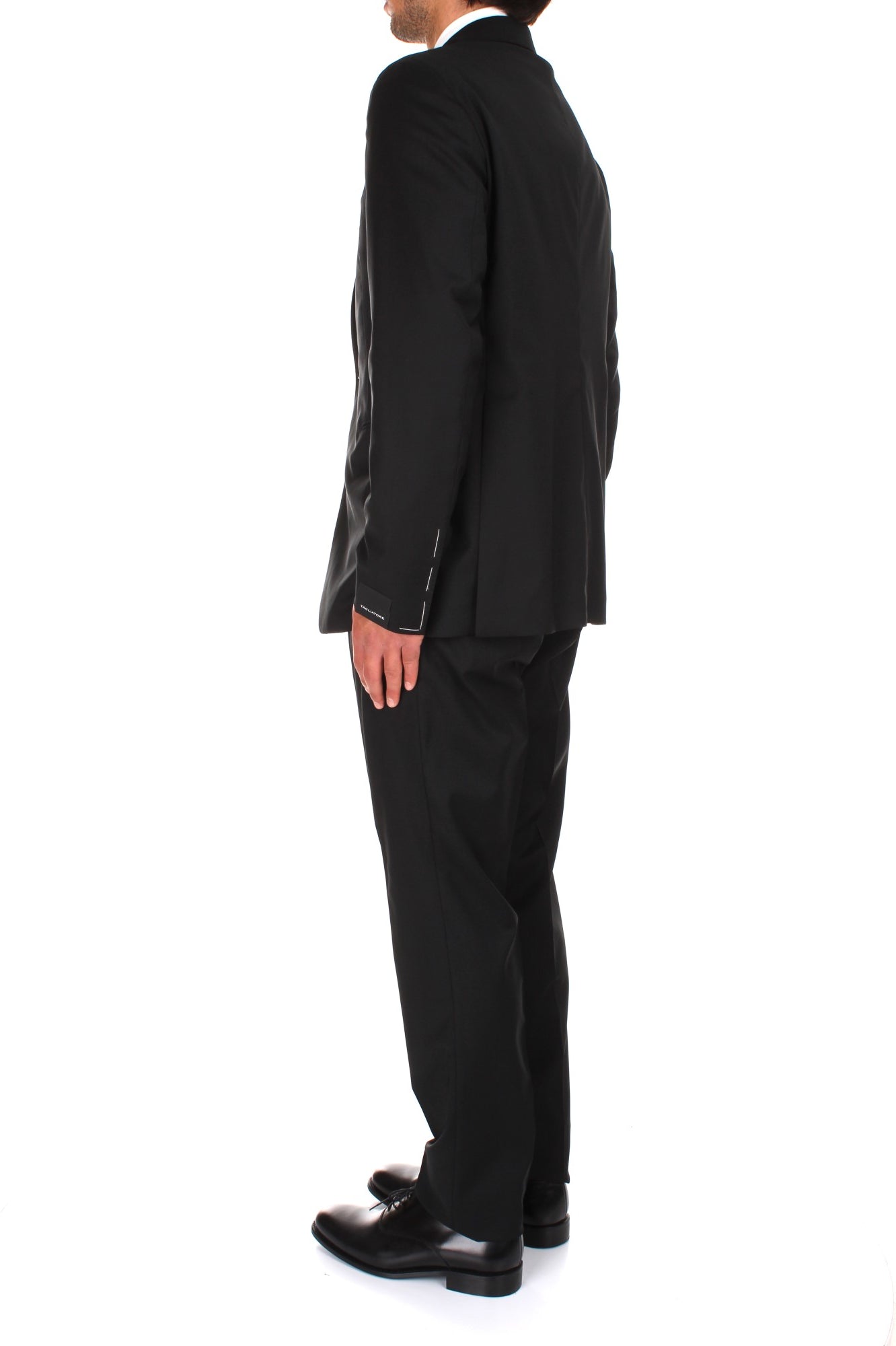 ABITI Nero Tagliatore