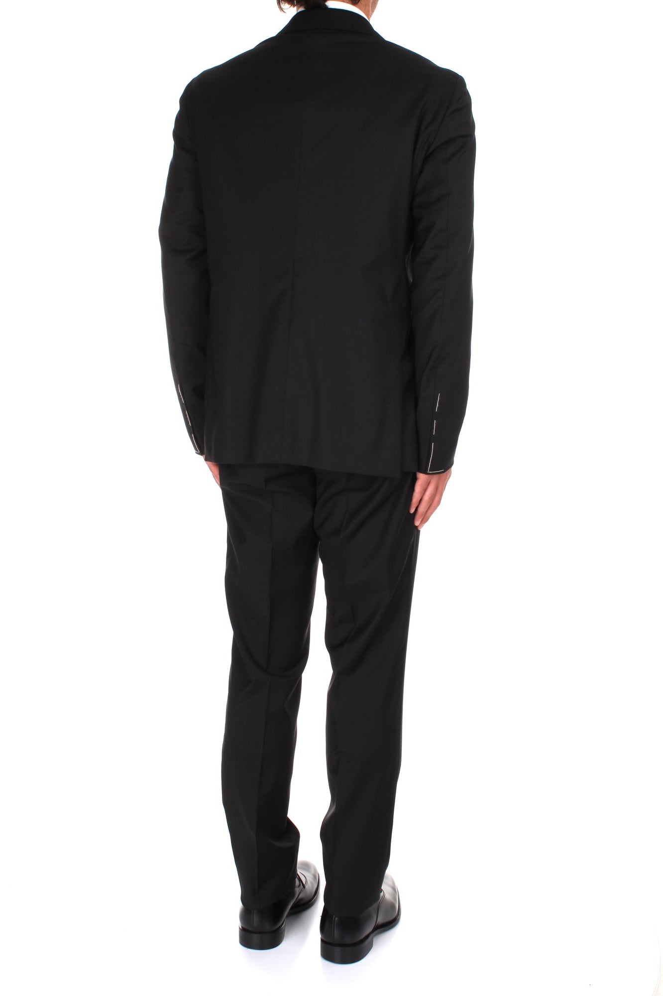 ABITI Nero Tagliatore