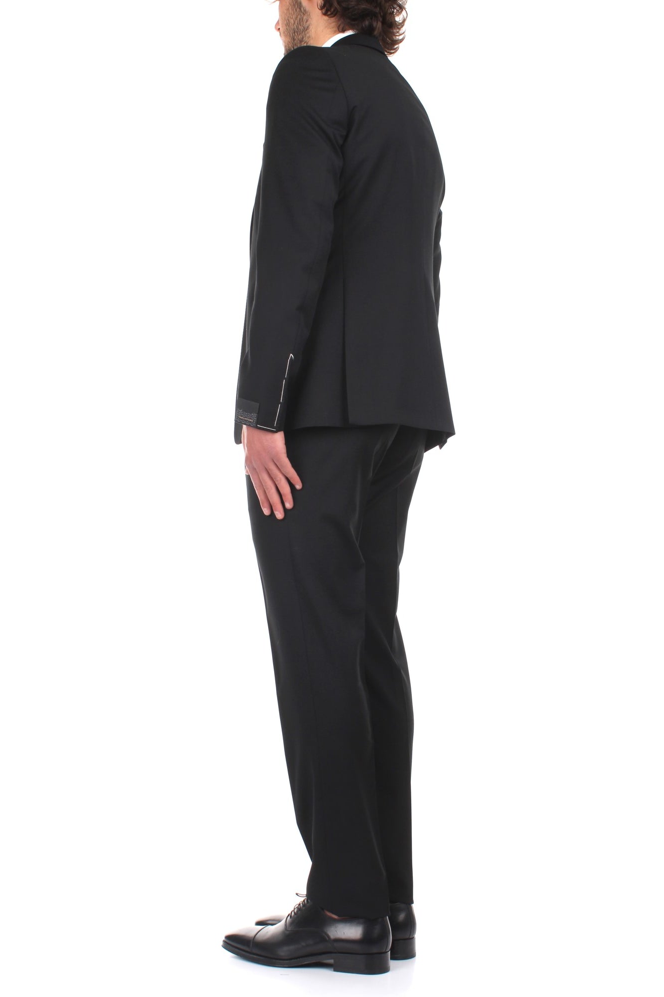 ABITI Nero Tagliatore