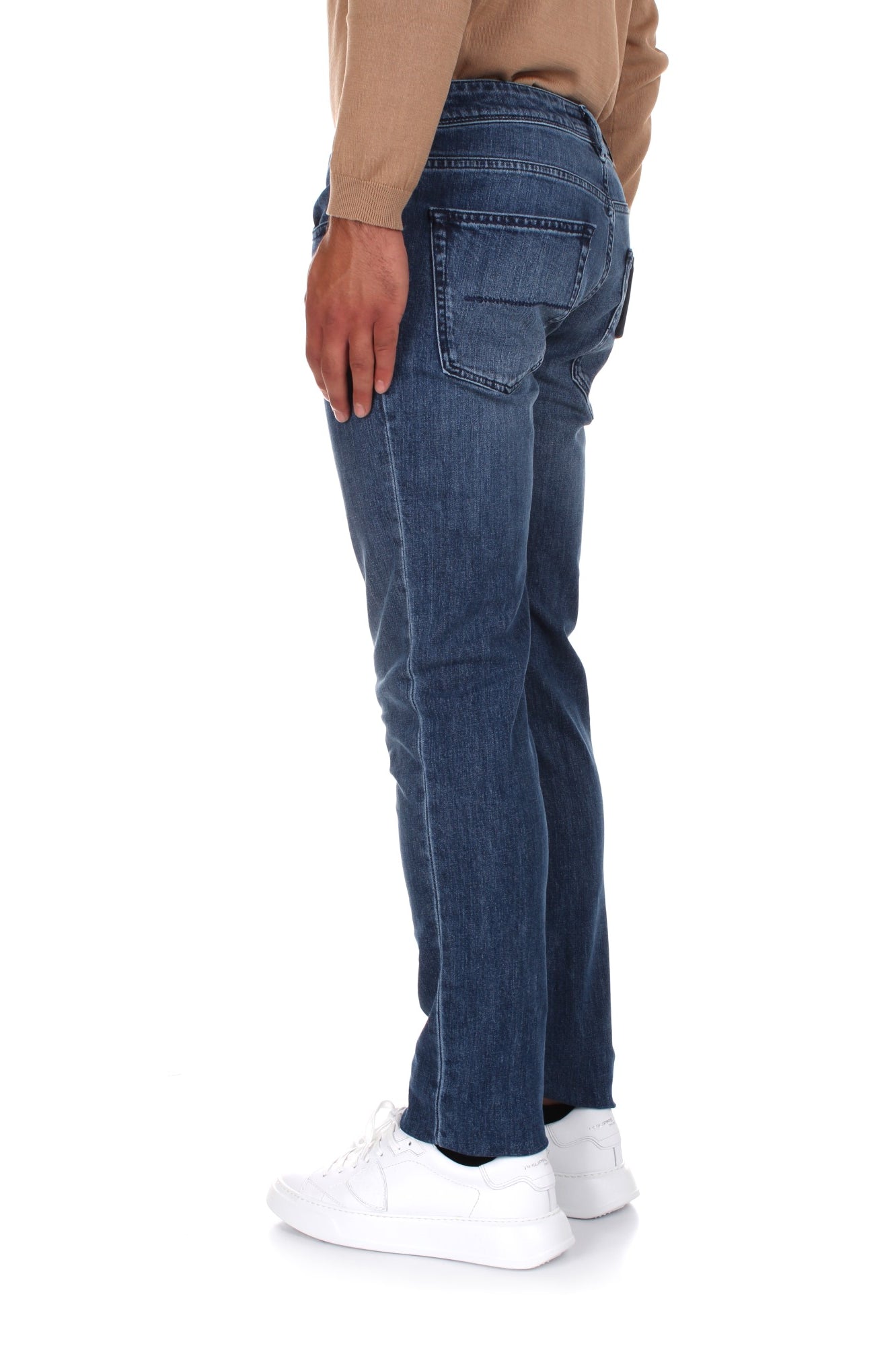 JEANS Blu Re-hash