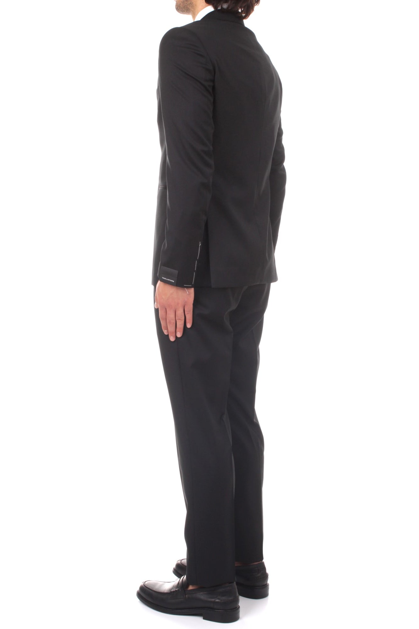 ABITI Nero Tagliatore