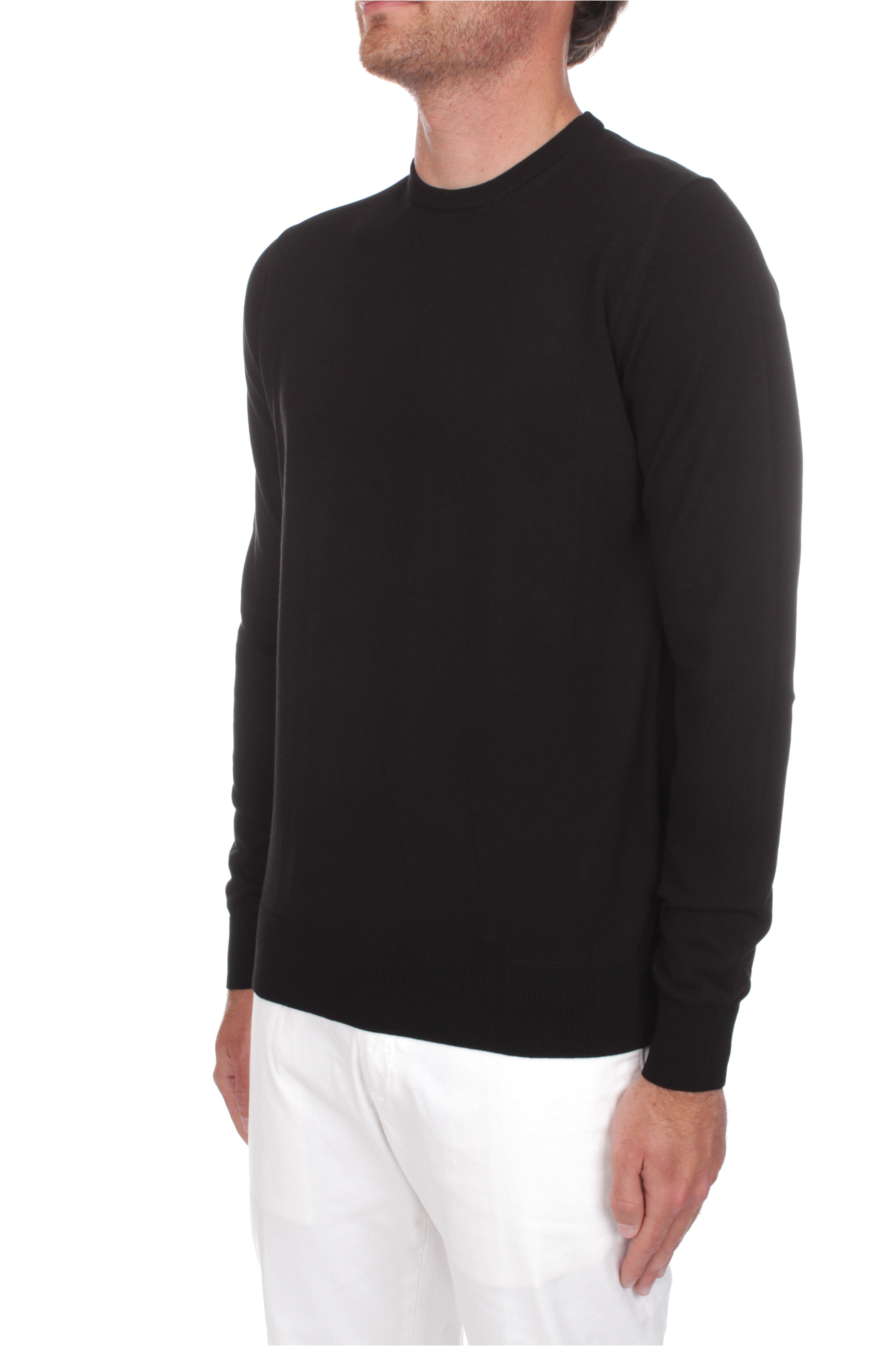 MAGLIE Nero Alpha Studio