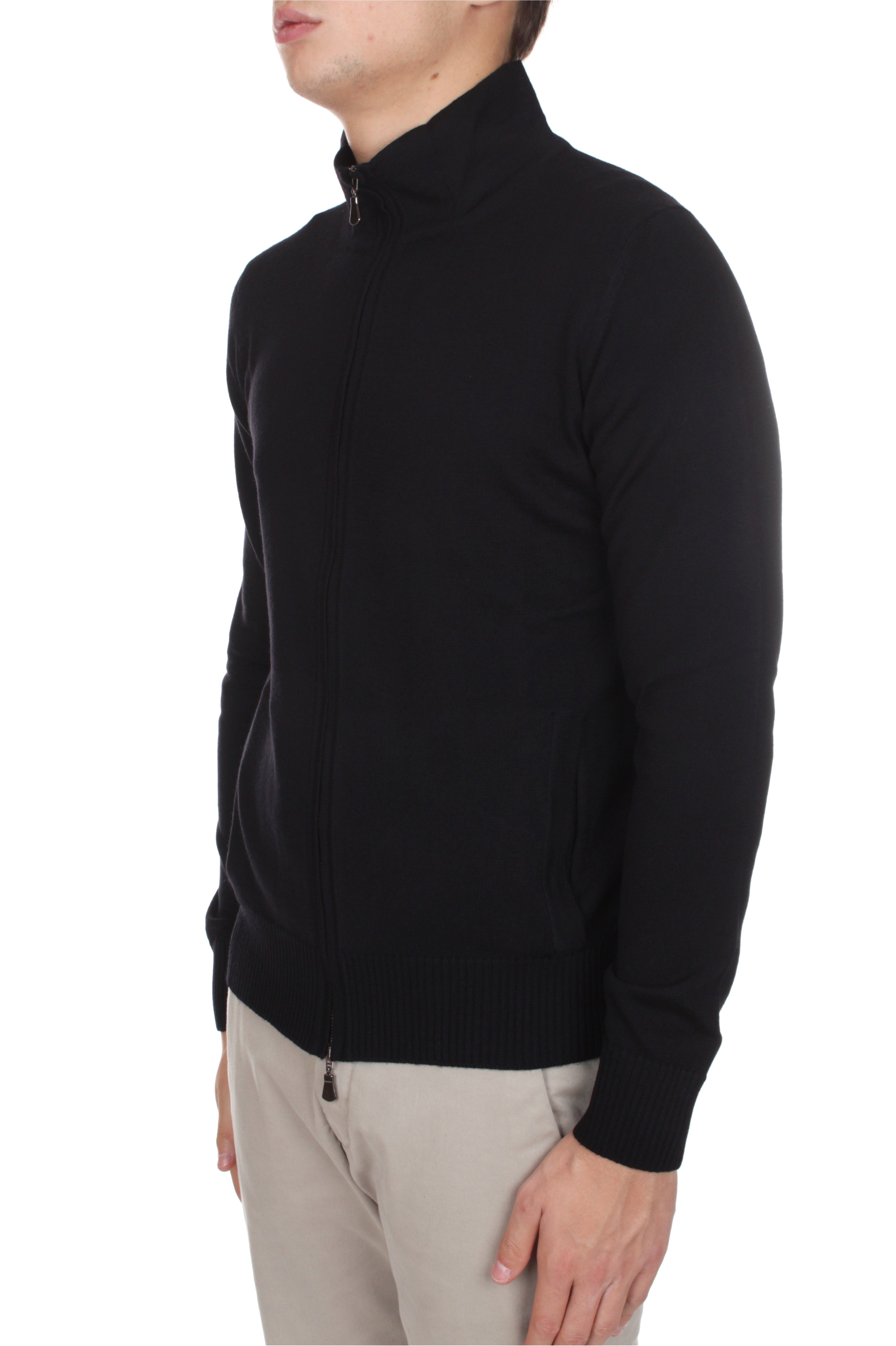 MAGLIE Nero Alpha Studio