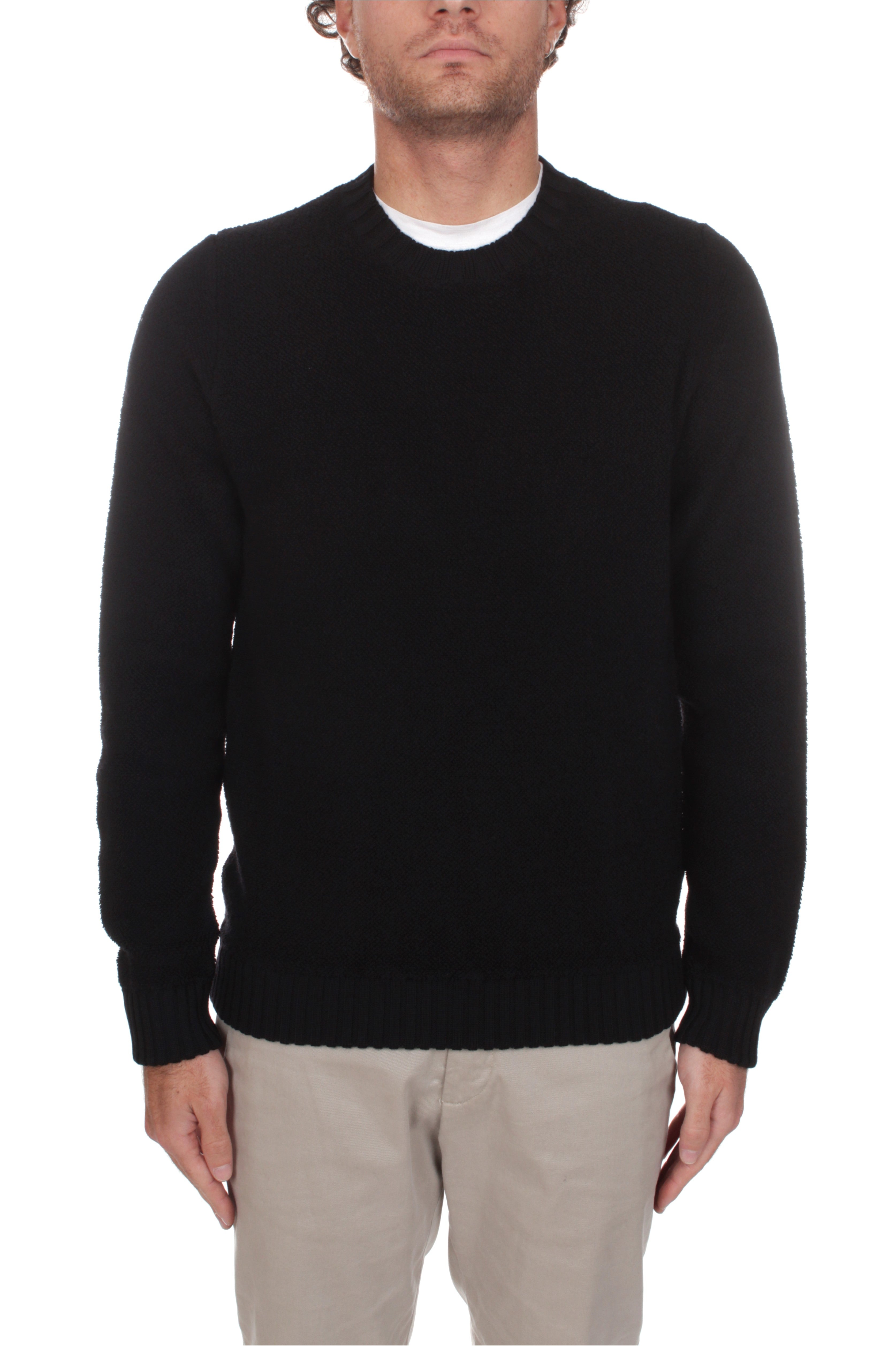 MAGLIE Nero Alpha Studio