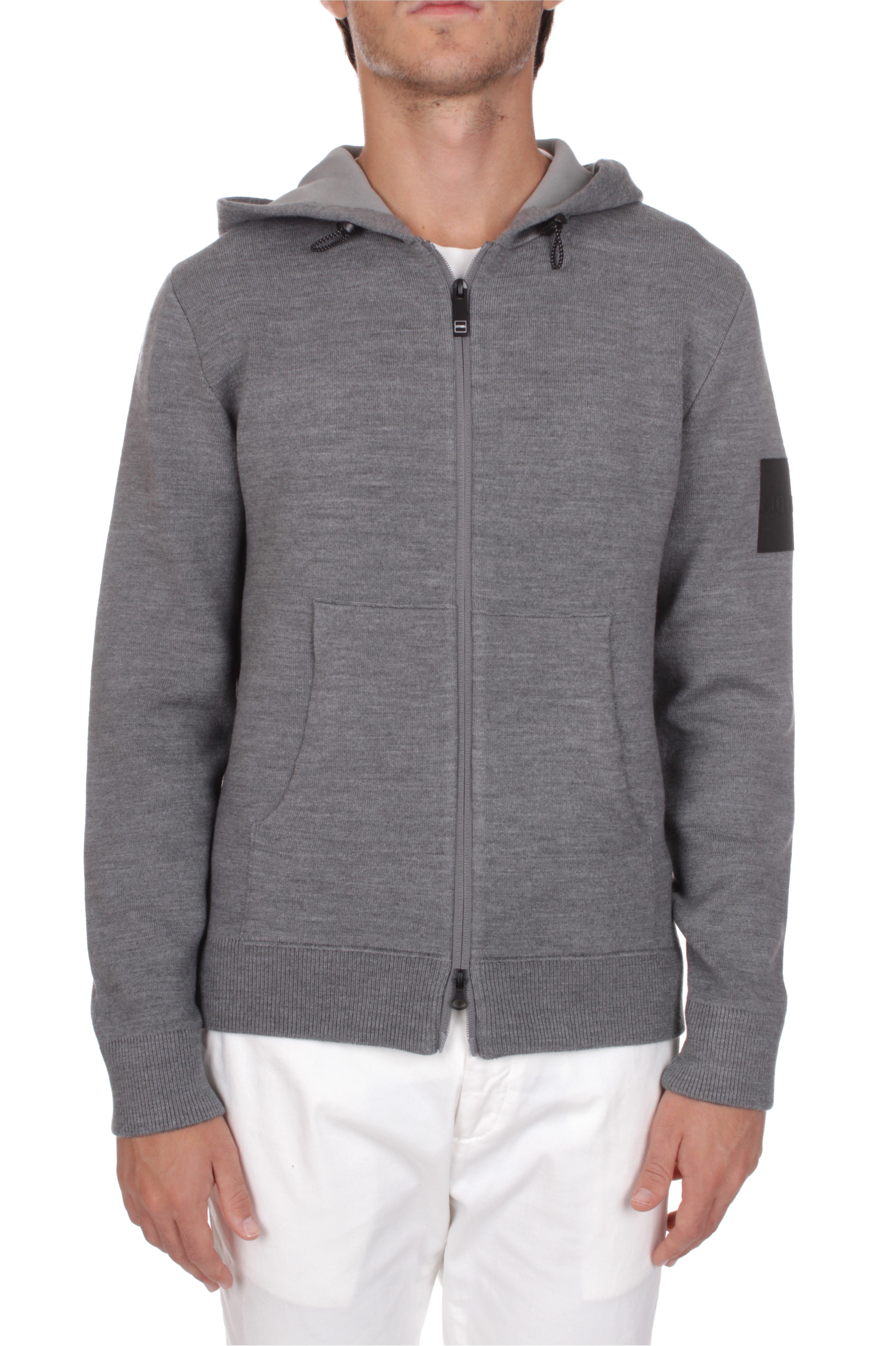 MAGLIE Grigio Outhere