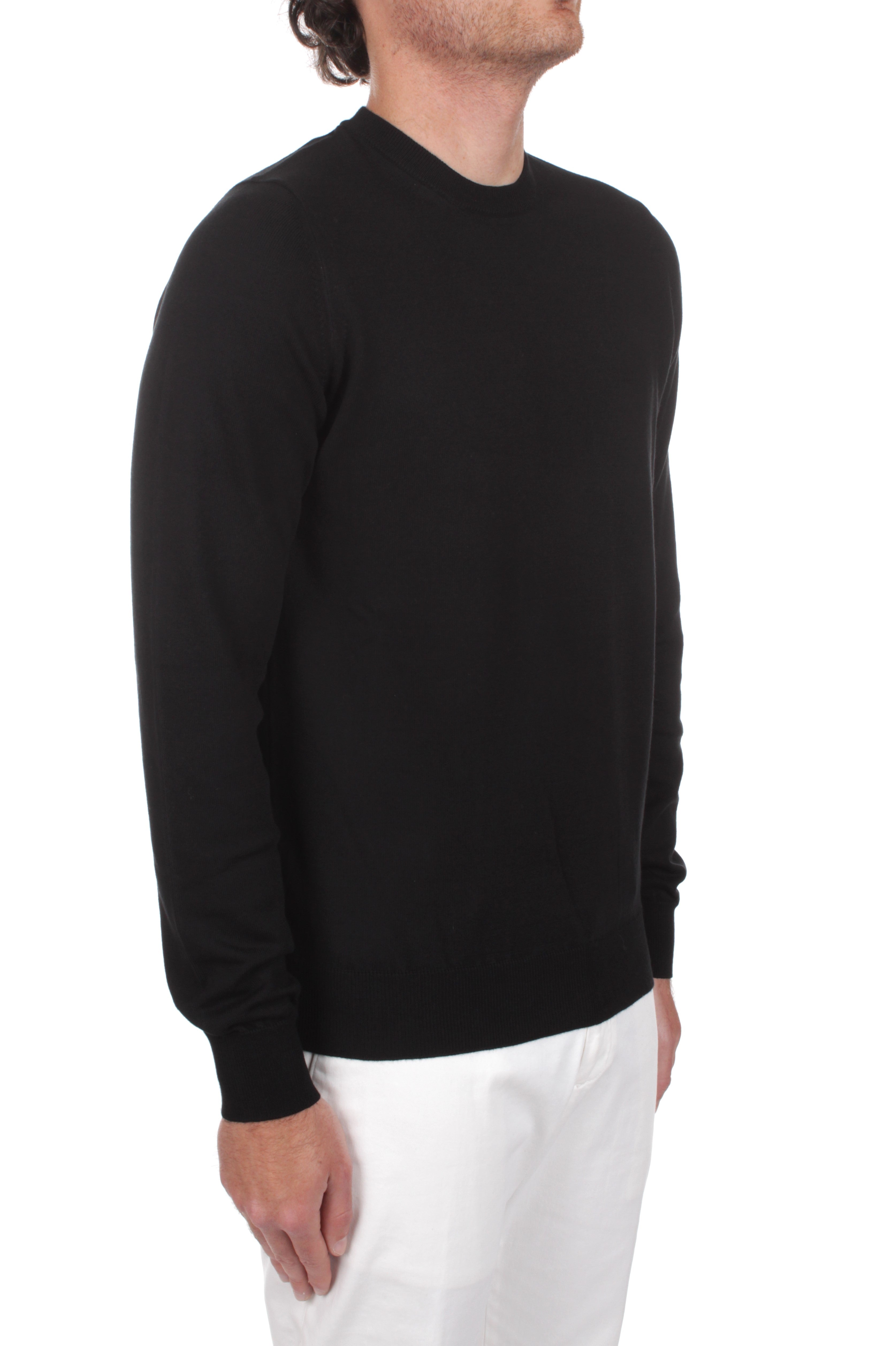 MAGLIE Nero Alpha Studio