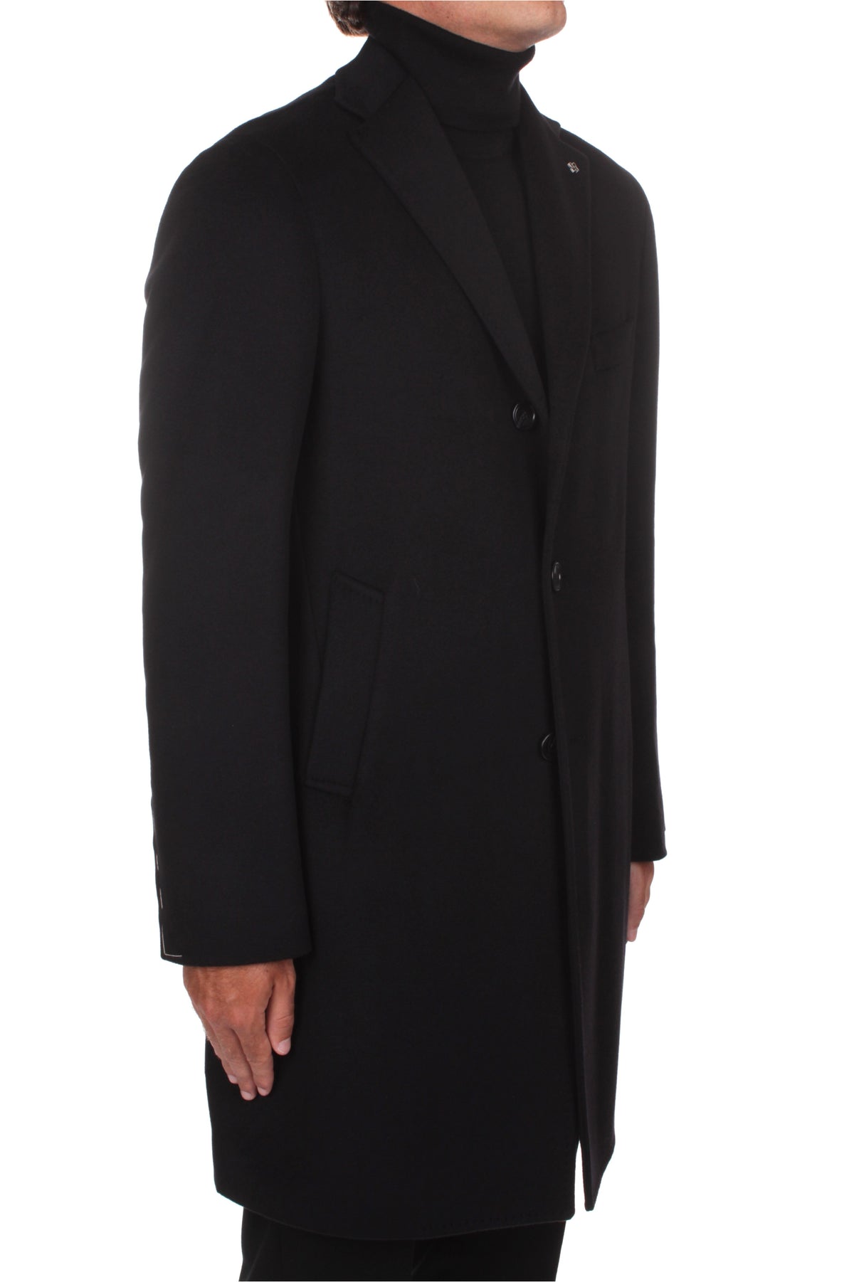 CAPPOTTI Nero Tagliatore