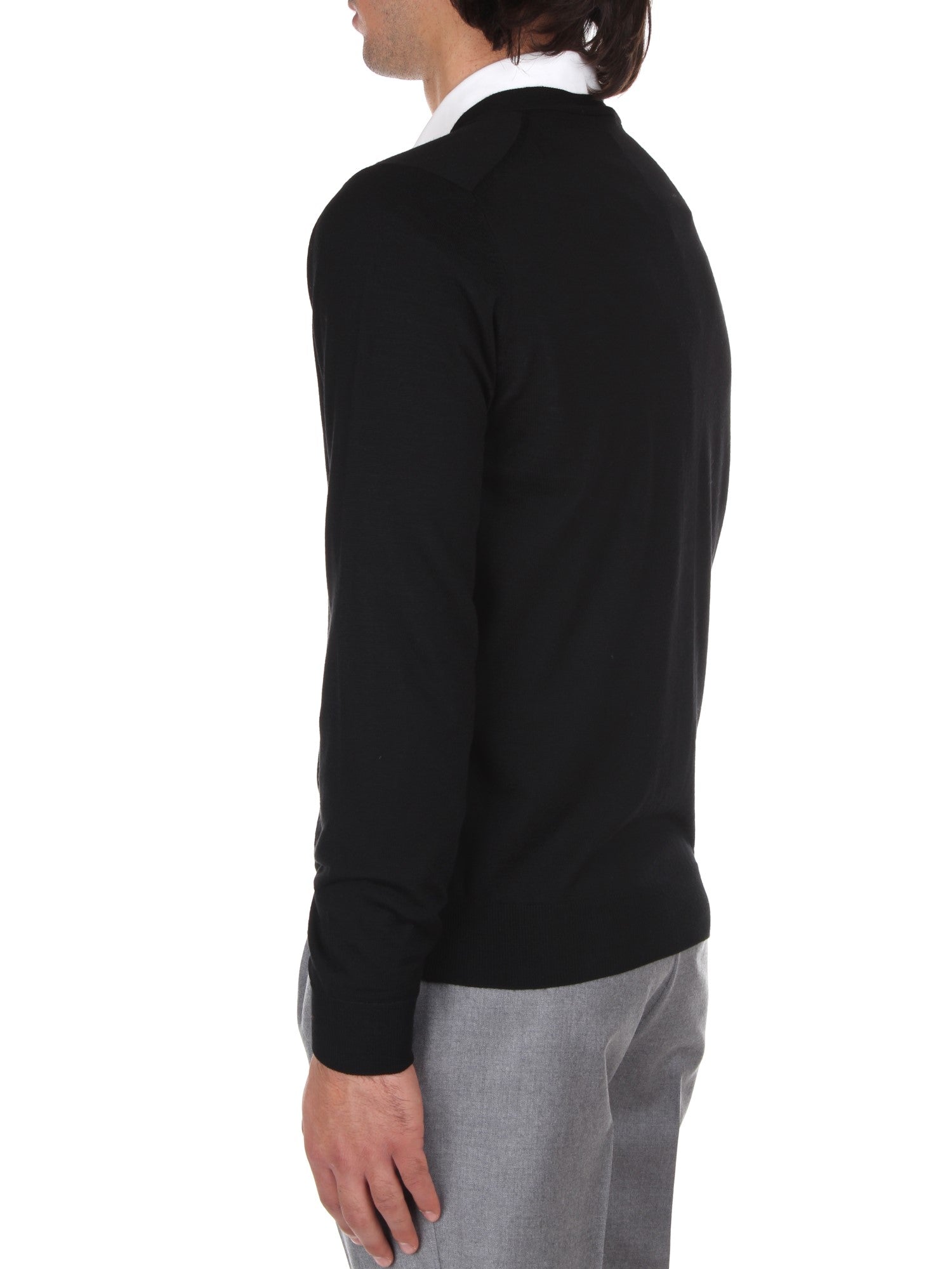 MAGLIE Nero Hindustrie