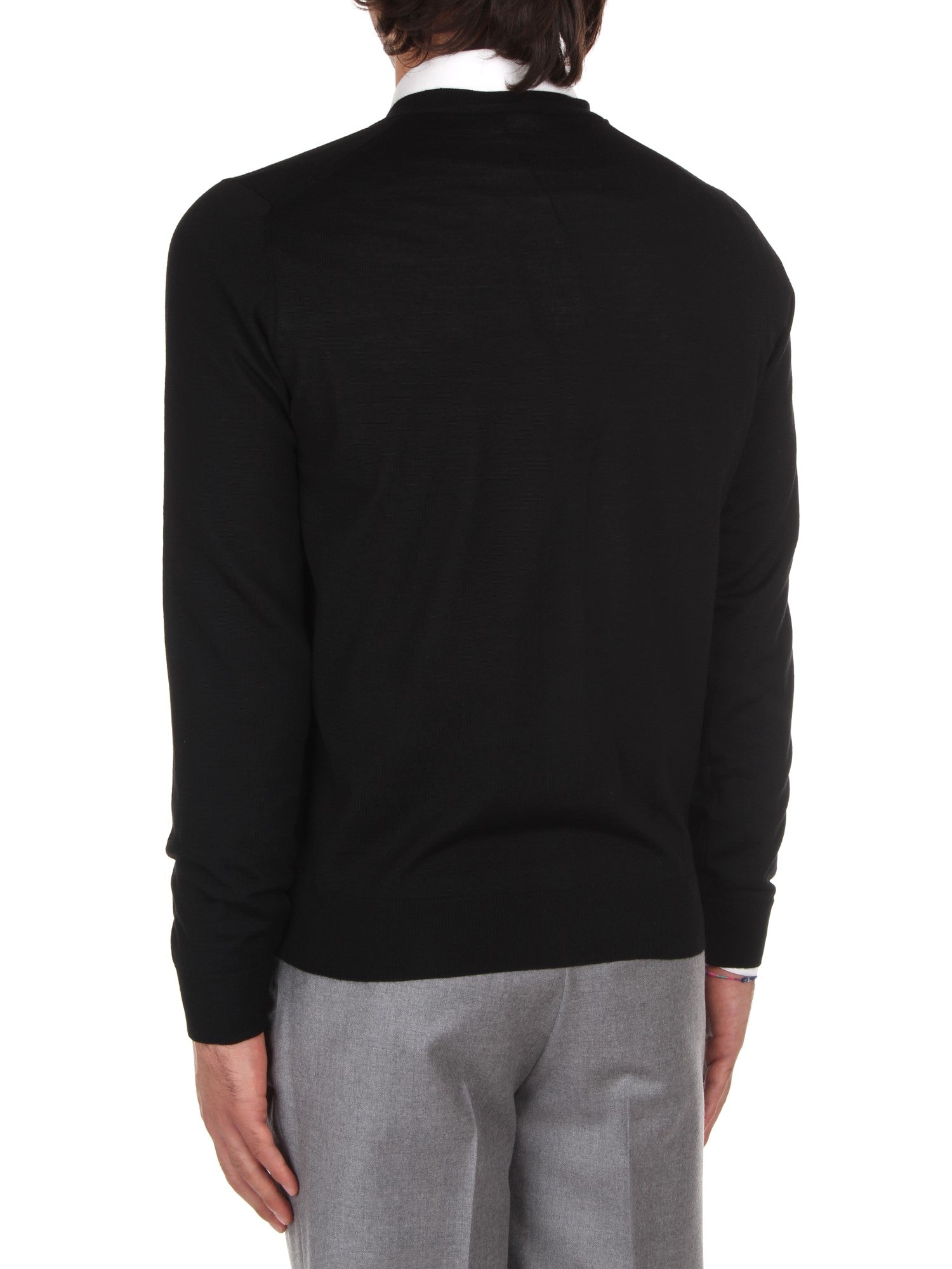 MAGLIE Nero Hindustrie