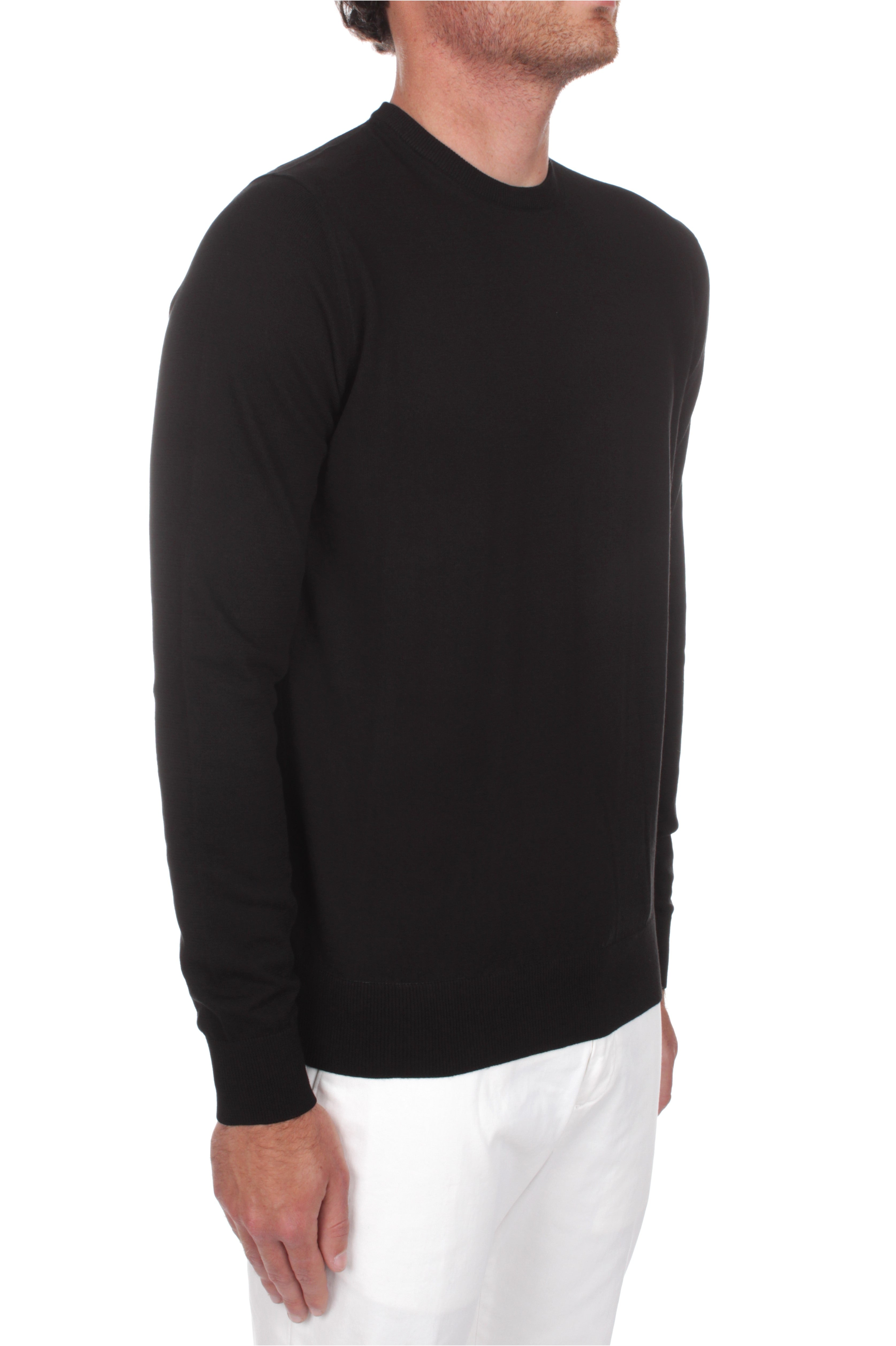 MAGLIE Nero Alpha Studio