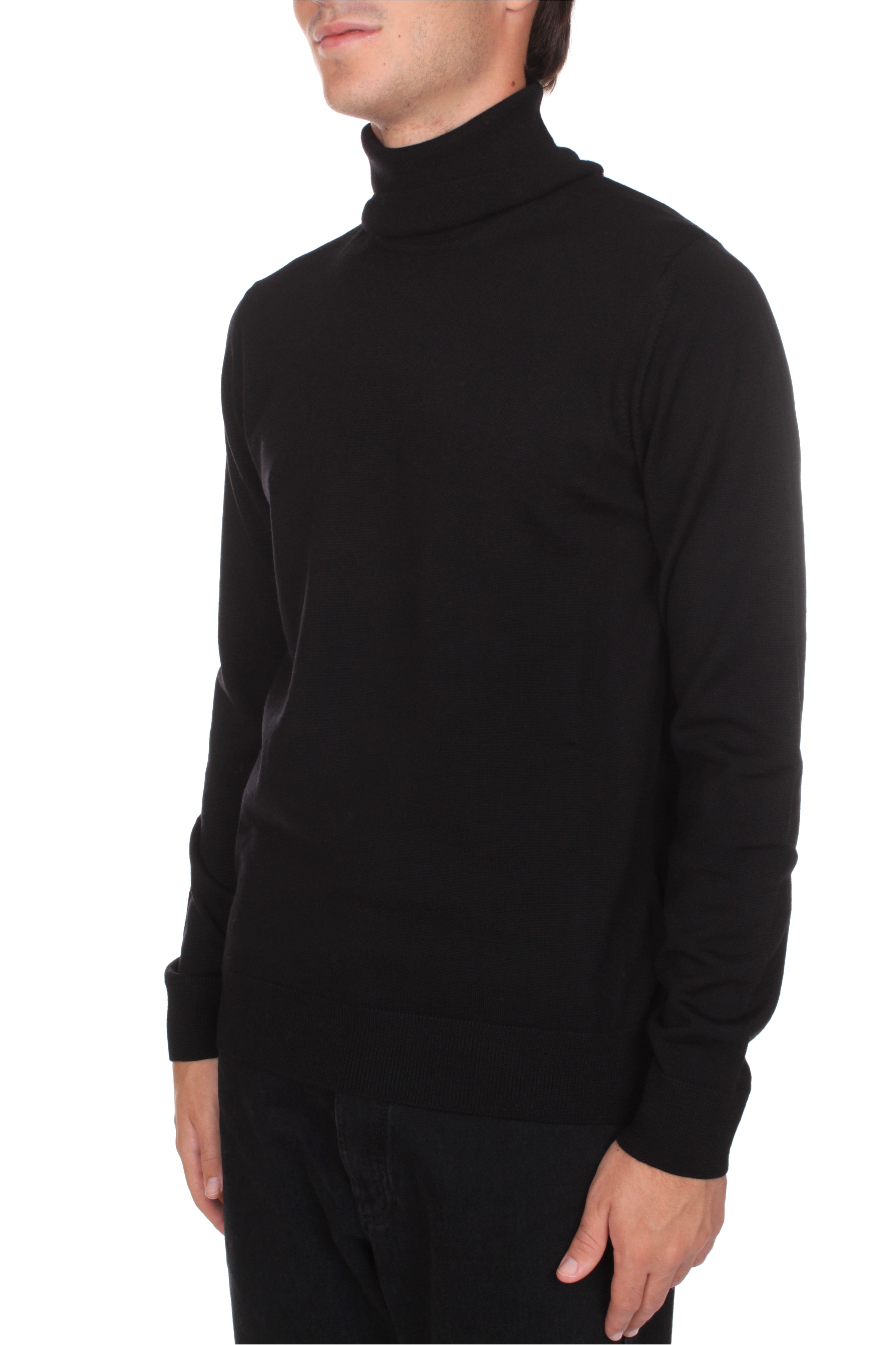 MAGLIE Nero Alpha Studio