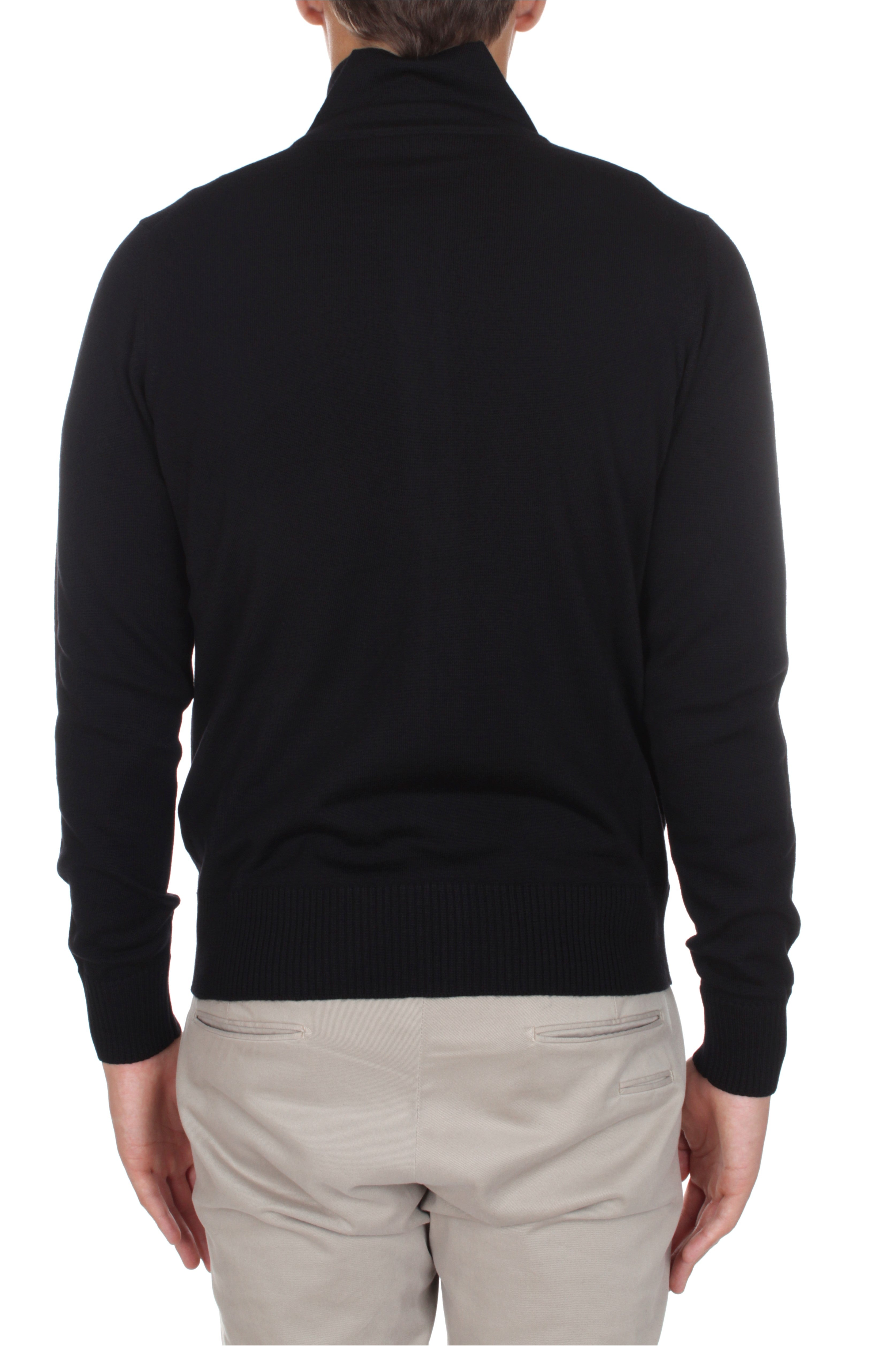 MAGLIE Nero Alpha Studio