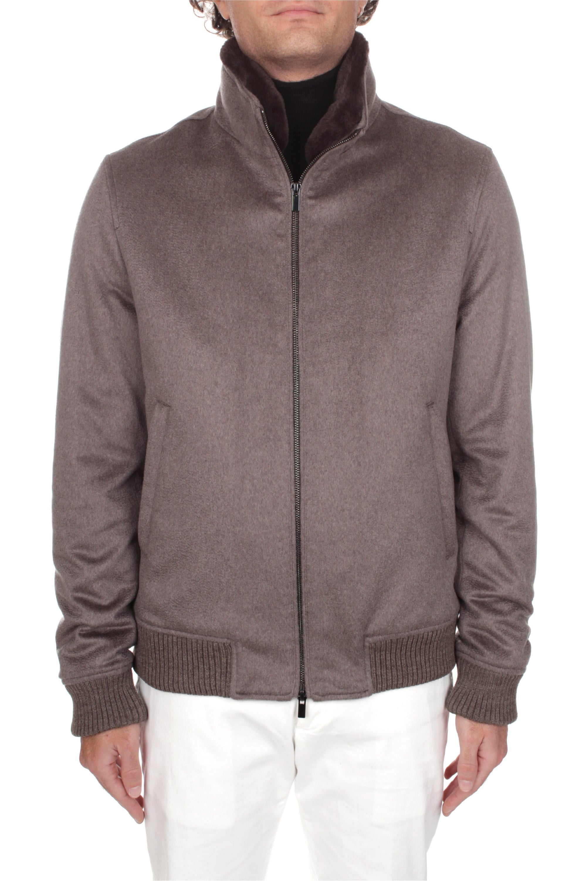 GIACCHE E GIUBBOTTI Beige Michi D'amato