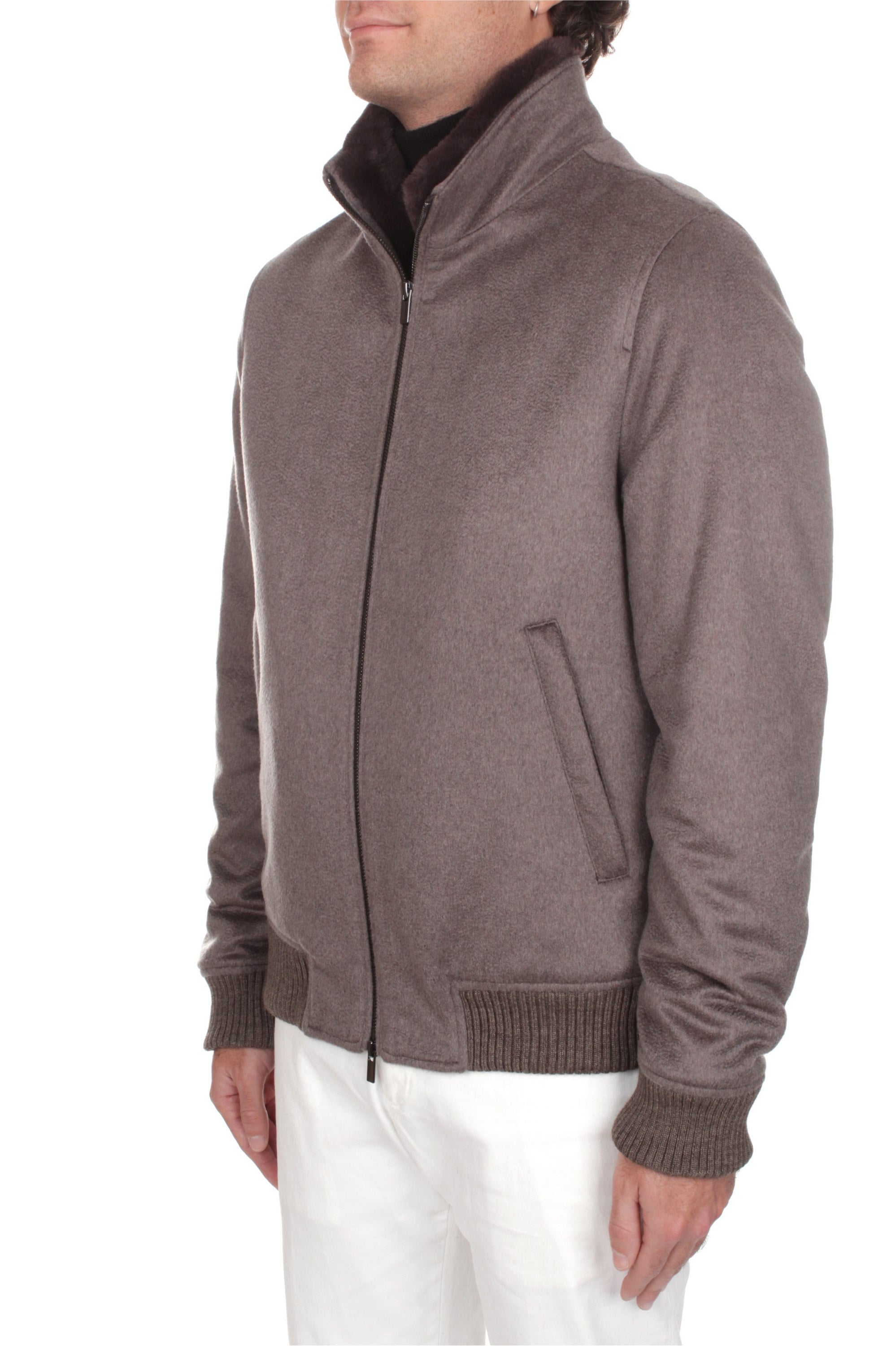 GIACCHE E GIUBBOTTI Beige Michi D'amato