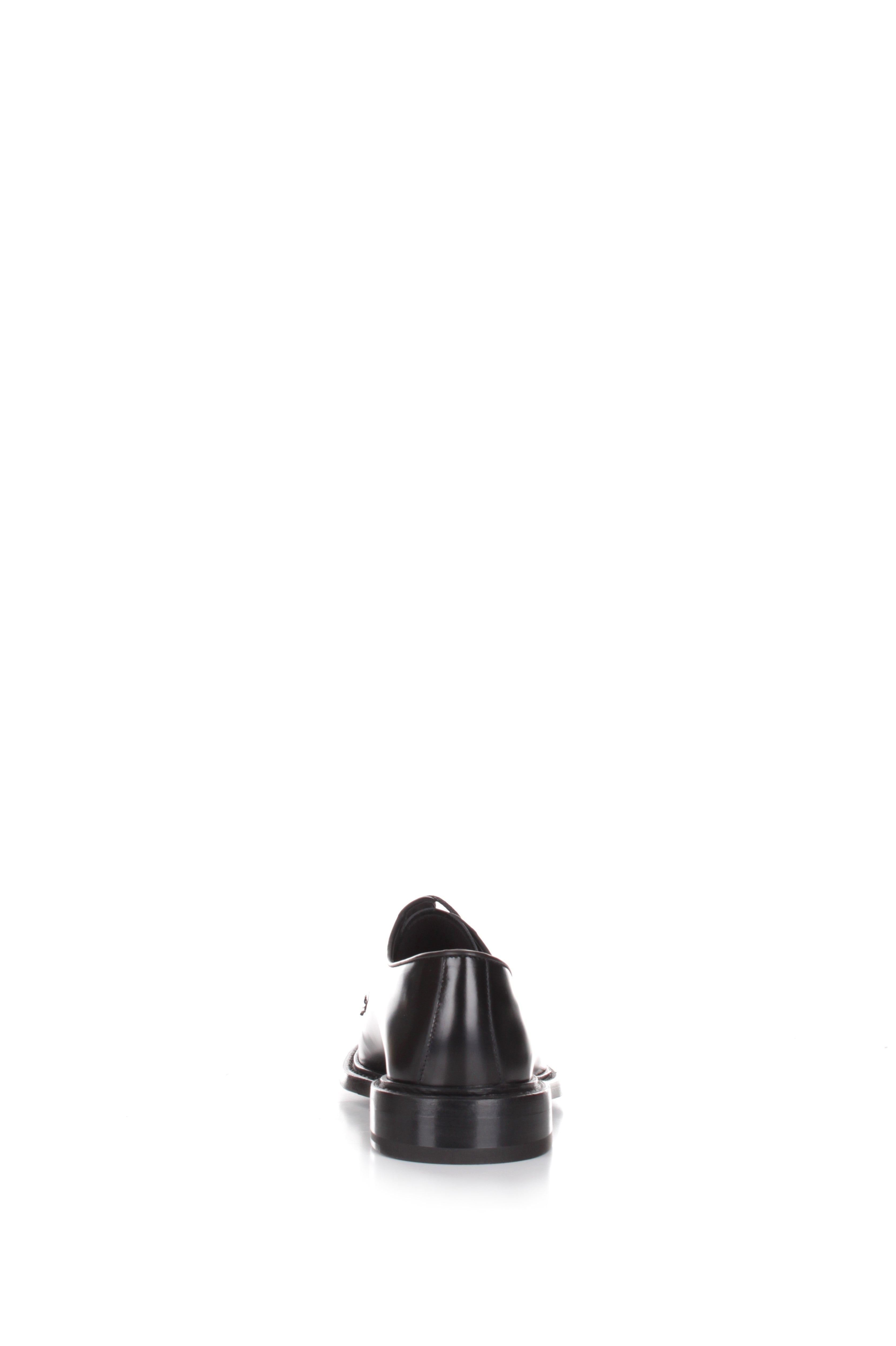 STRINGATE Nero Barrett