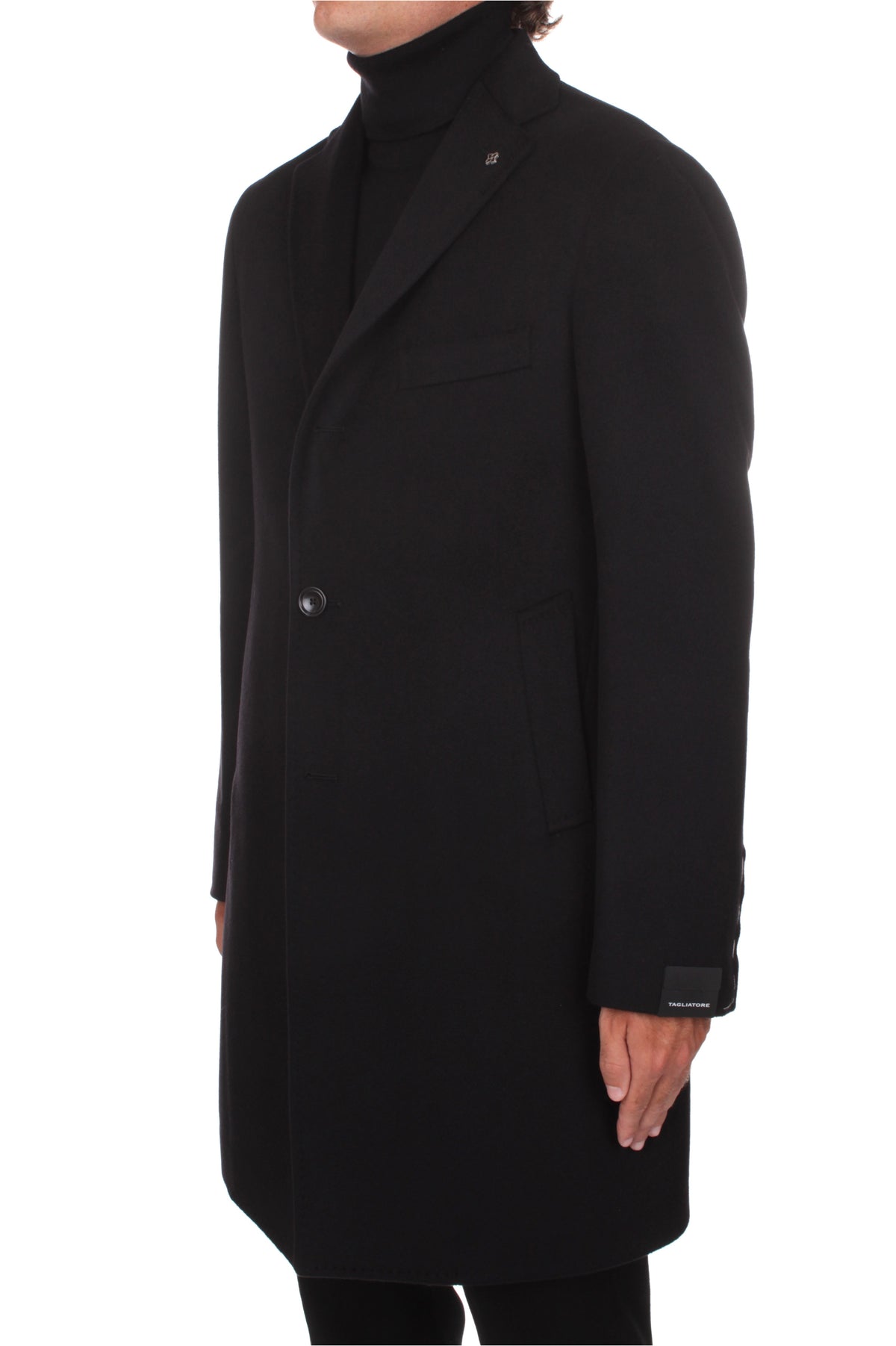 CAPPOTTI Nero Tagliatore
