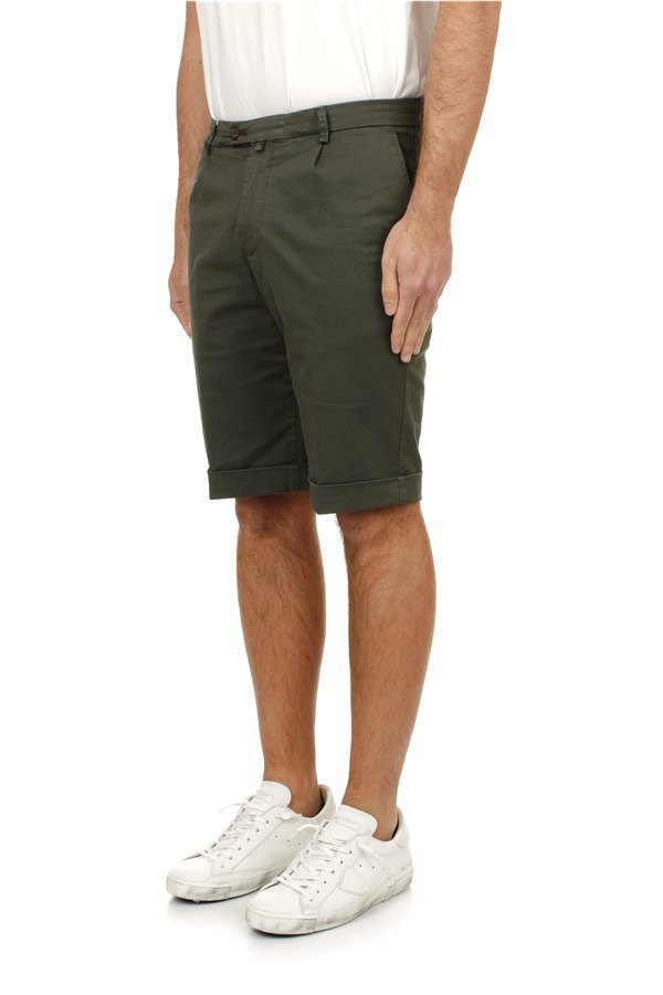 Briglia Shorts Chino pants Man BG101 324008 72  1 
