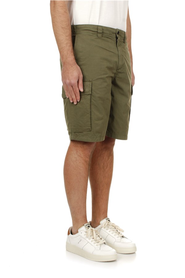 Woolrich Shorts Cargo pants Man CFWOSH0051MRUT3665 6178 3 